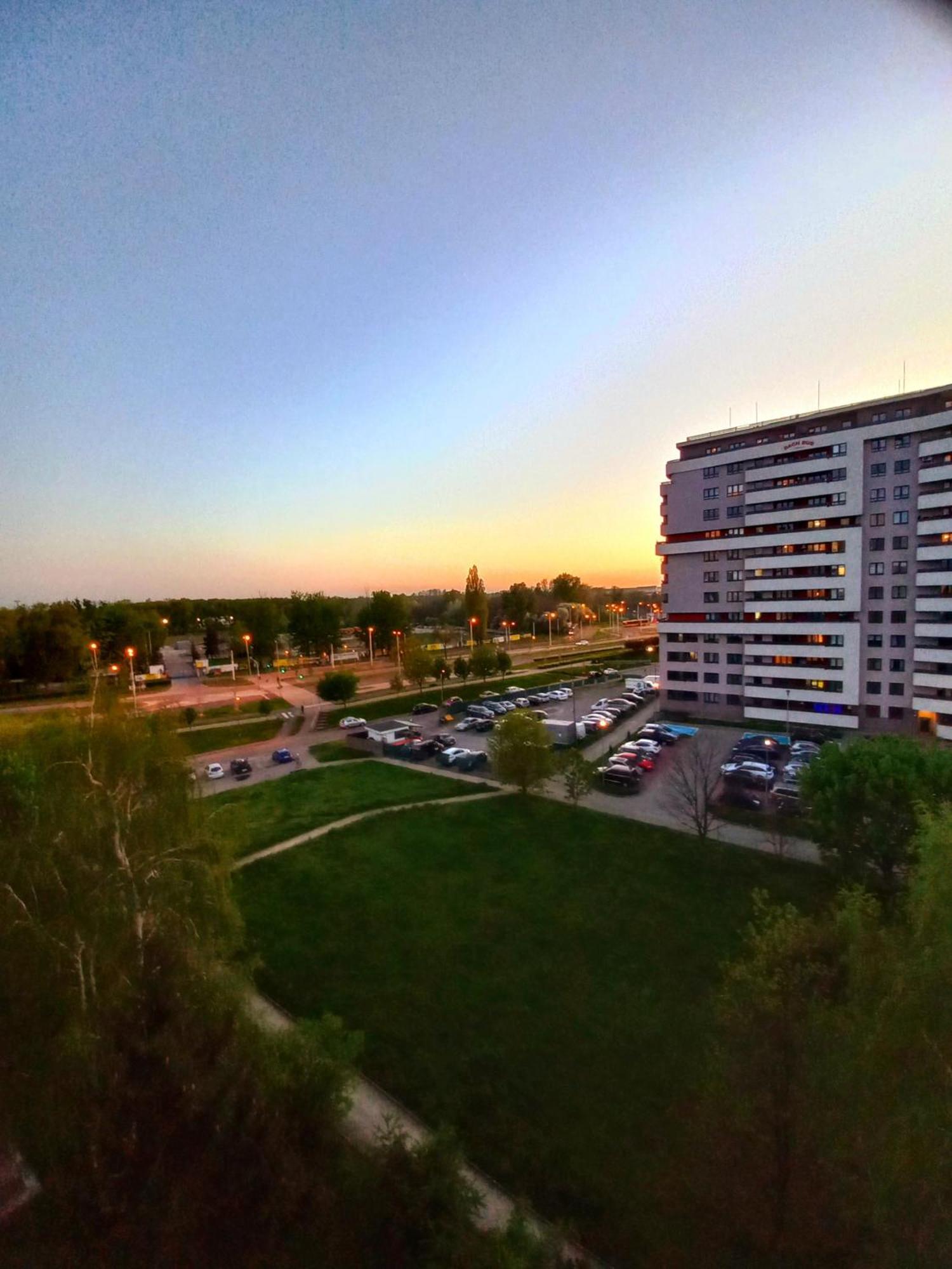 Neoapartments Lotnicza 브로츠와프 외부 사진