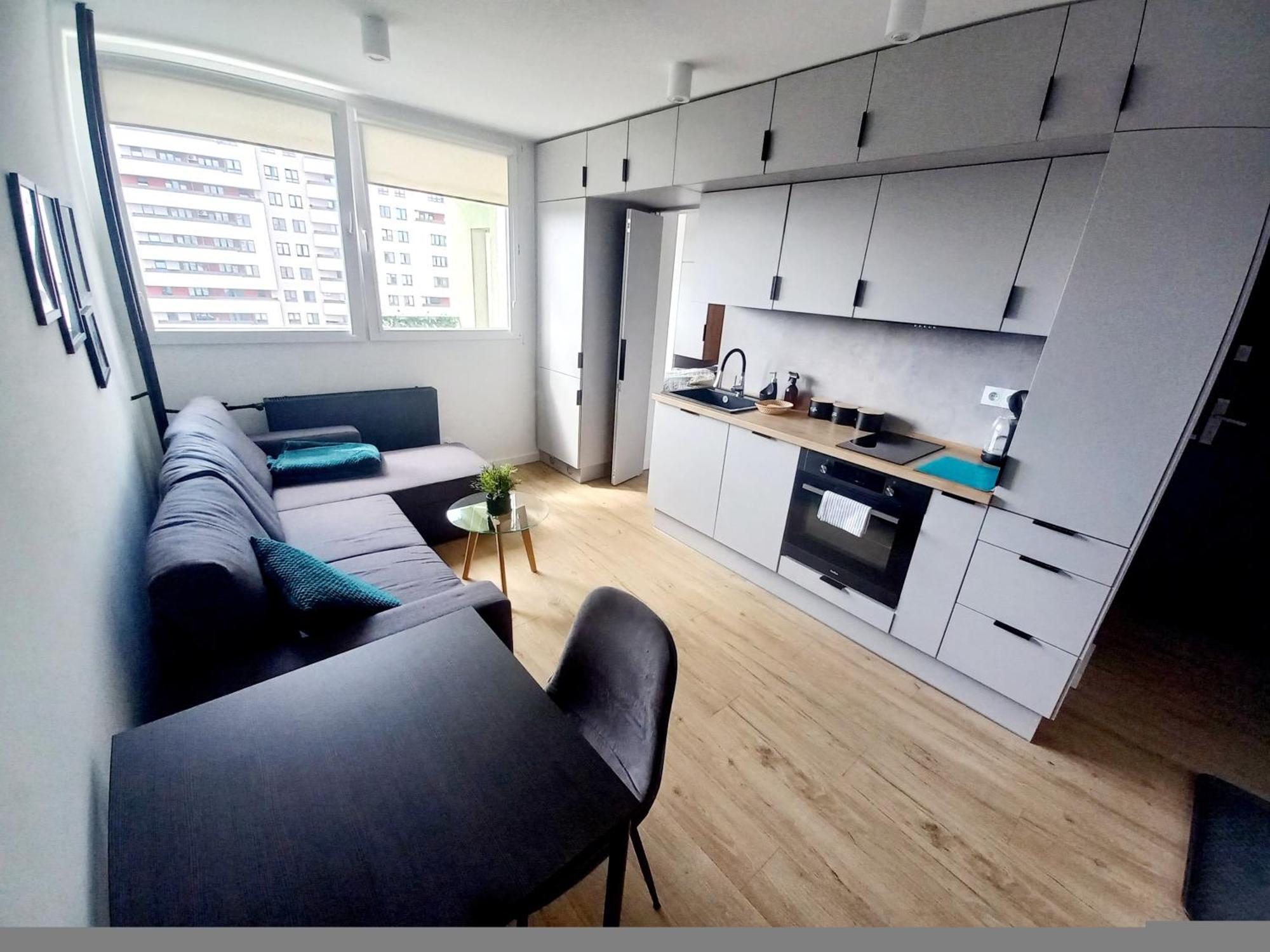 Neoapartments Lotnicza 브로츠와프 외부 사진